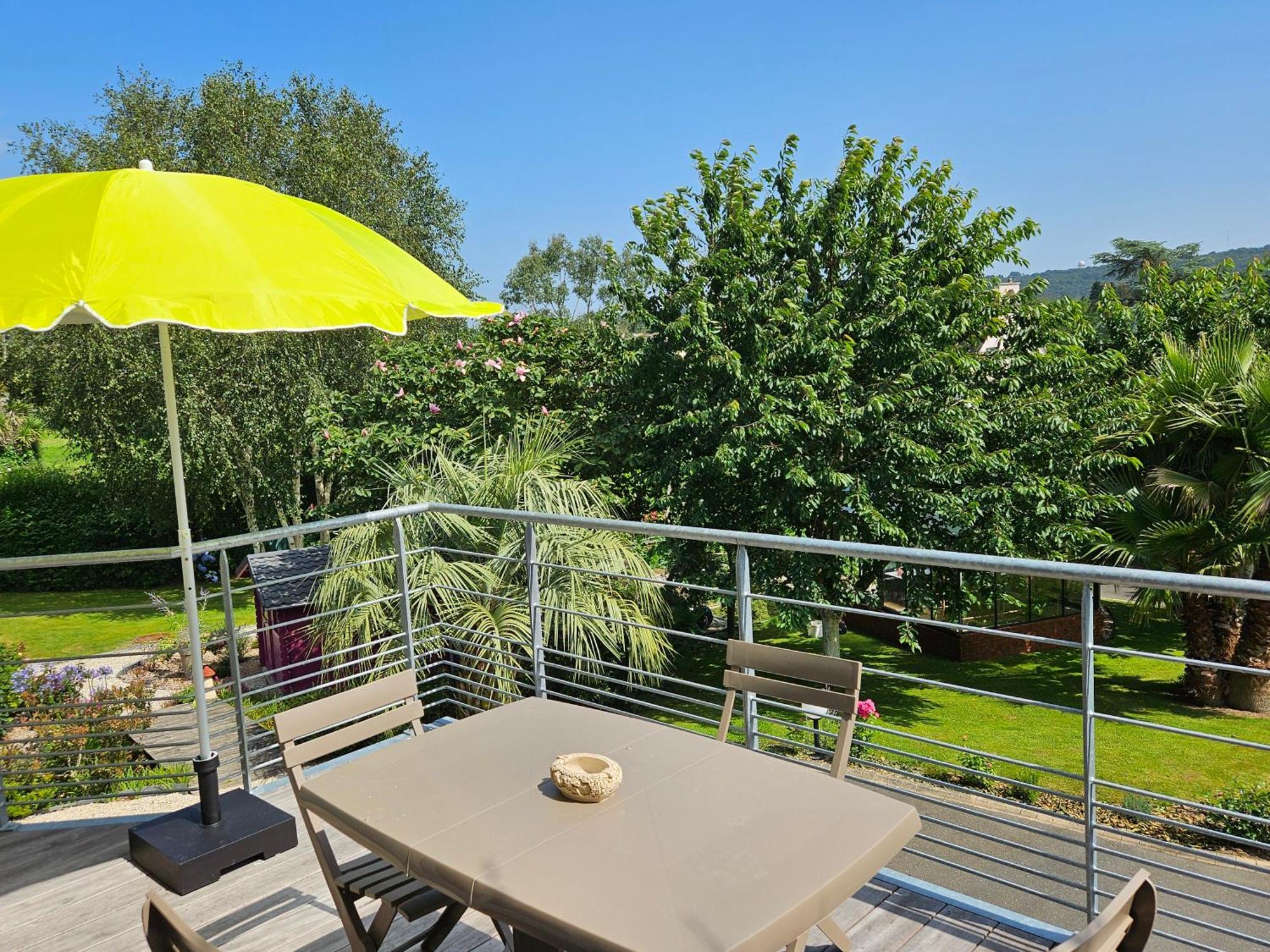 A L'Escale Fleurie Apartment Guipavas Exterior photo
